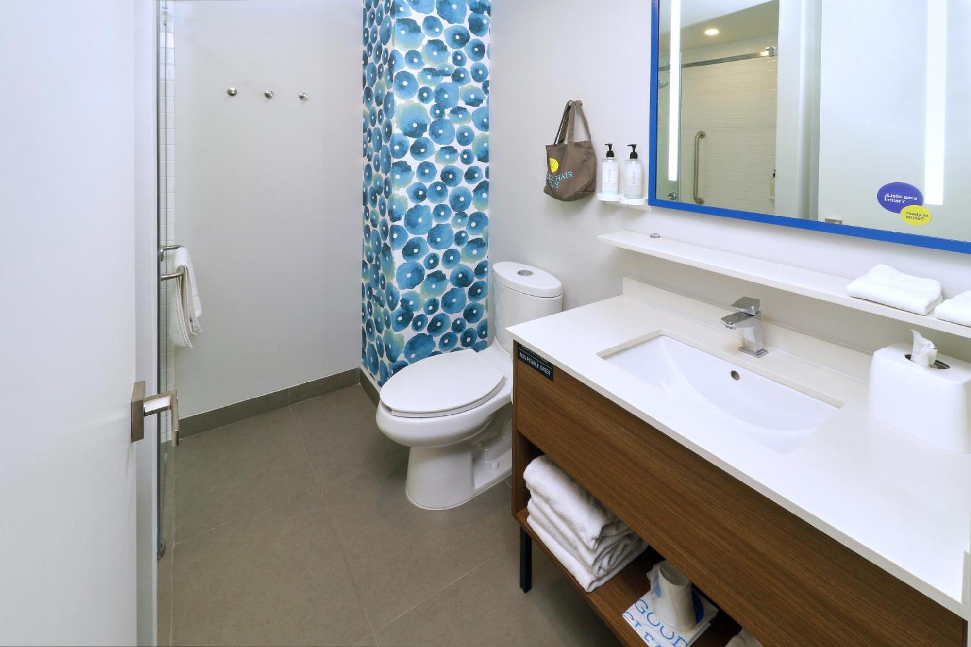Tru By Hilton Monterrey Fundidora Otel Dış mekan fotoğraf